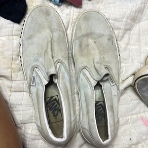 2 pairs of vans